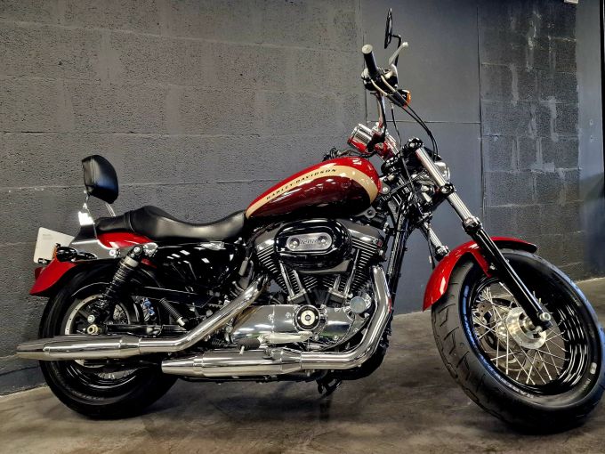 HARLEY-DAVIDSON SPORTSTER CUSTOM 1200 CA 4