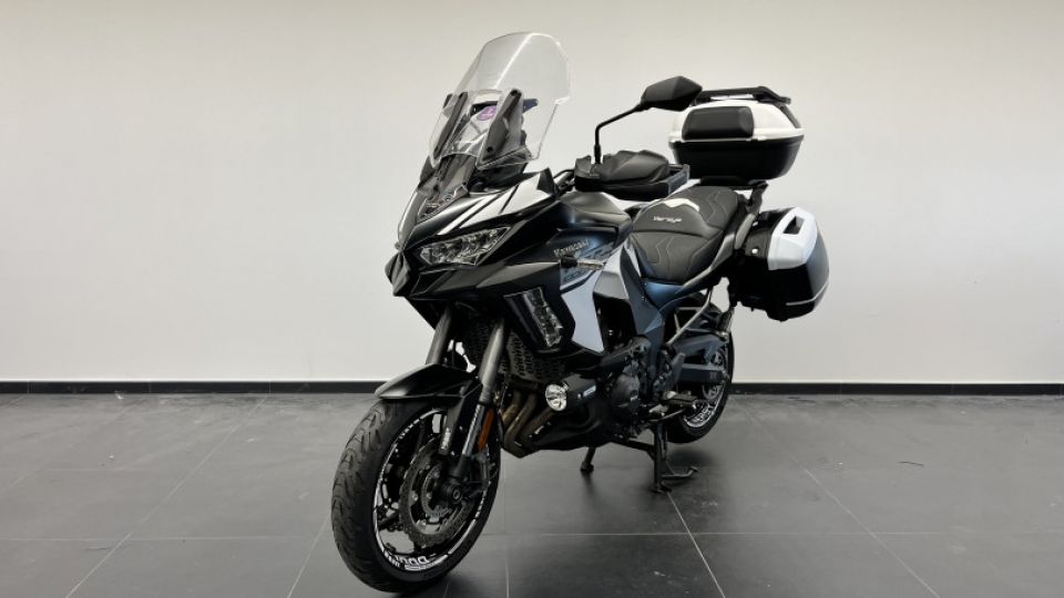 KAWASAKI VERSYS 1000 SE GT 4