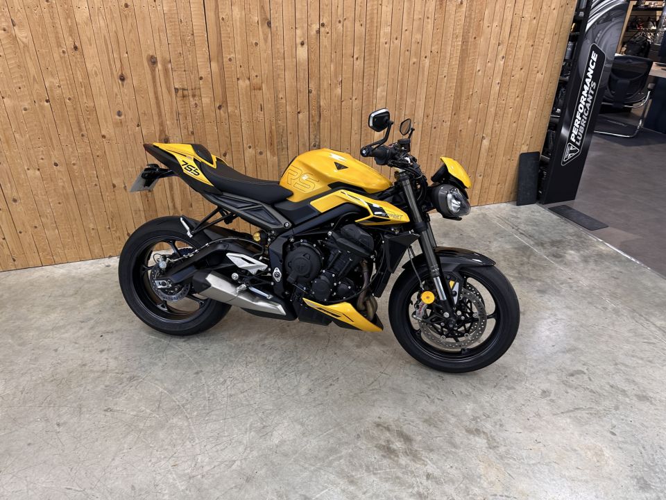 TRIUMPH STREET TRIPLE 765 RS 4