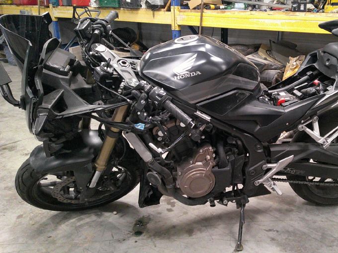 HONDA CBR 500 R 4