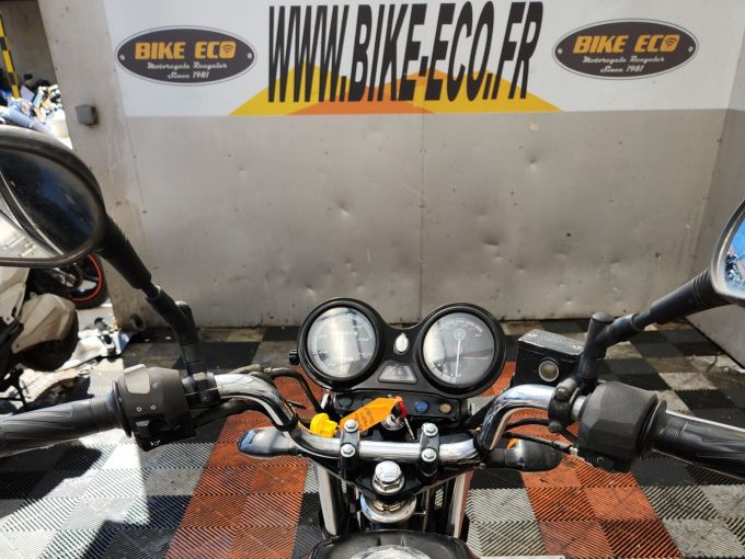 YAMAHA YBR 125 4