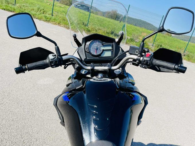 SUZUKI DL V-STROM 650XT 4