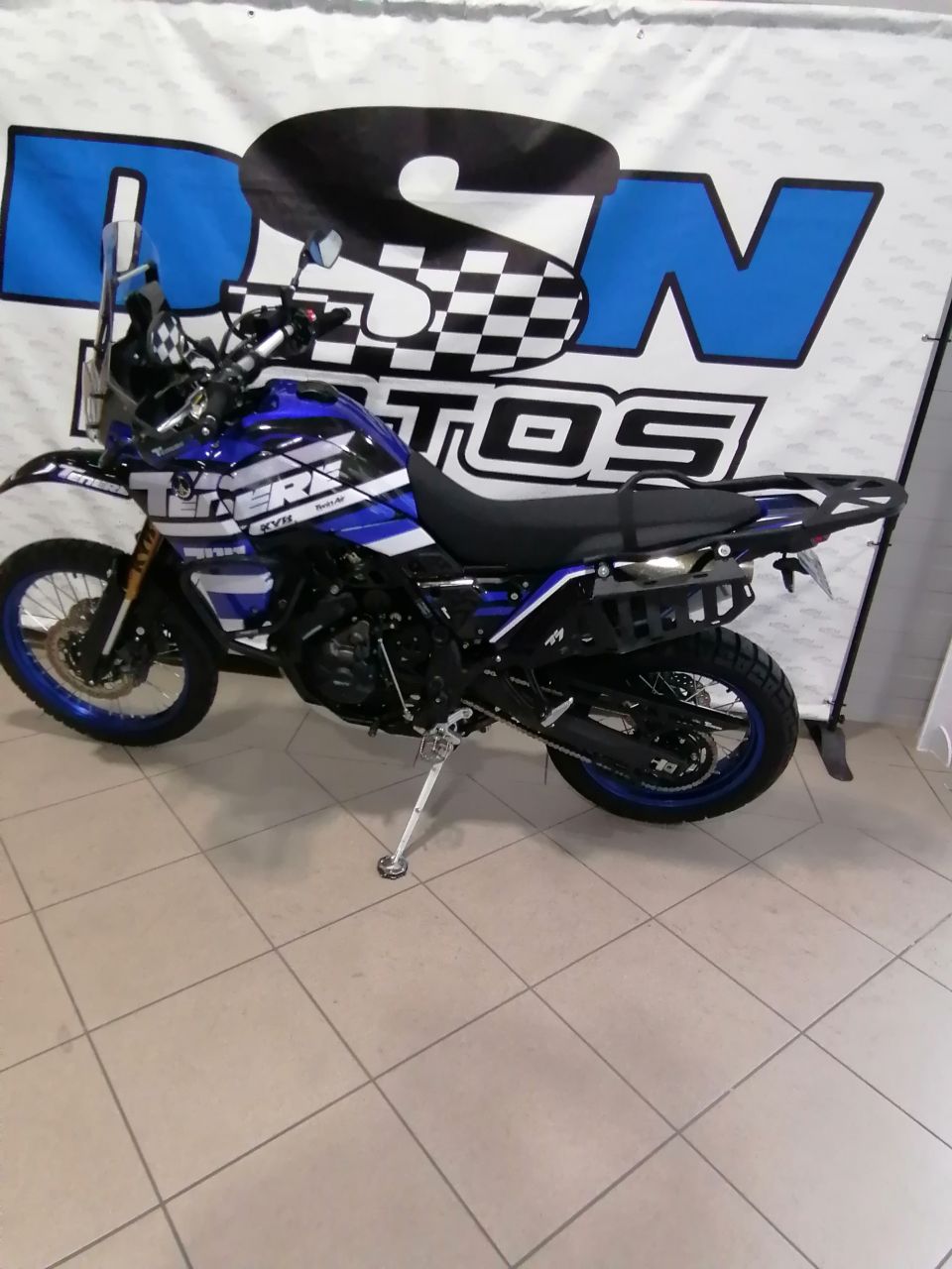 YAMAHA XTZ TENERE 700 4