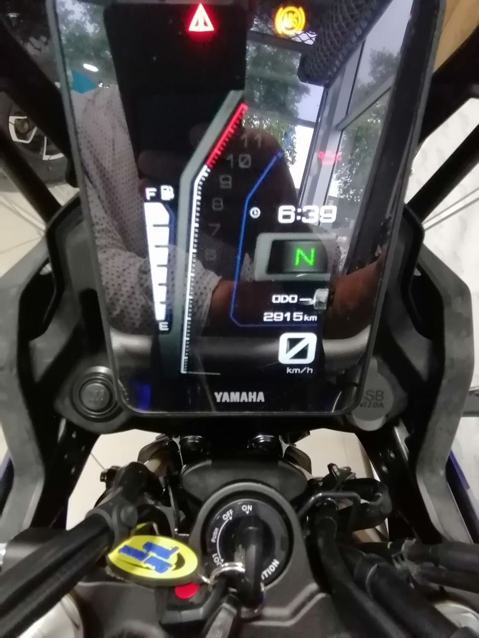 YAMAHA XTZ TENERE 700 4