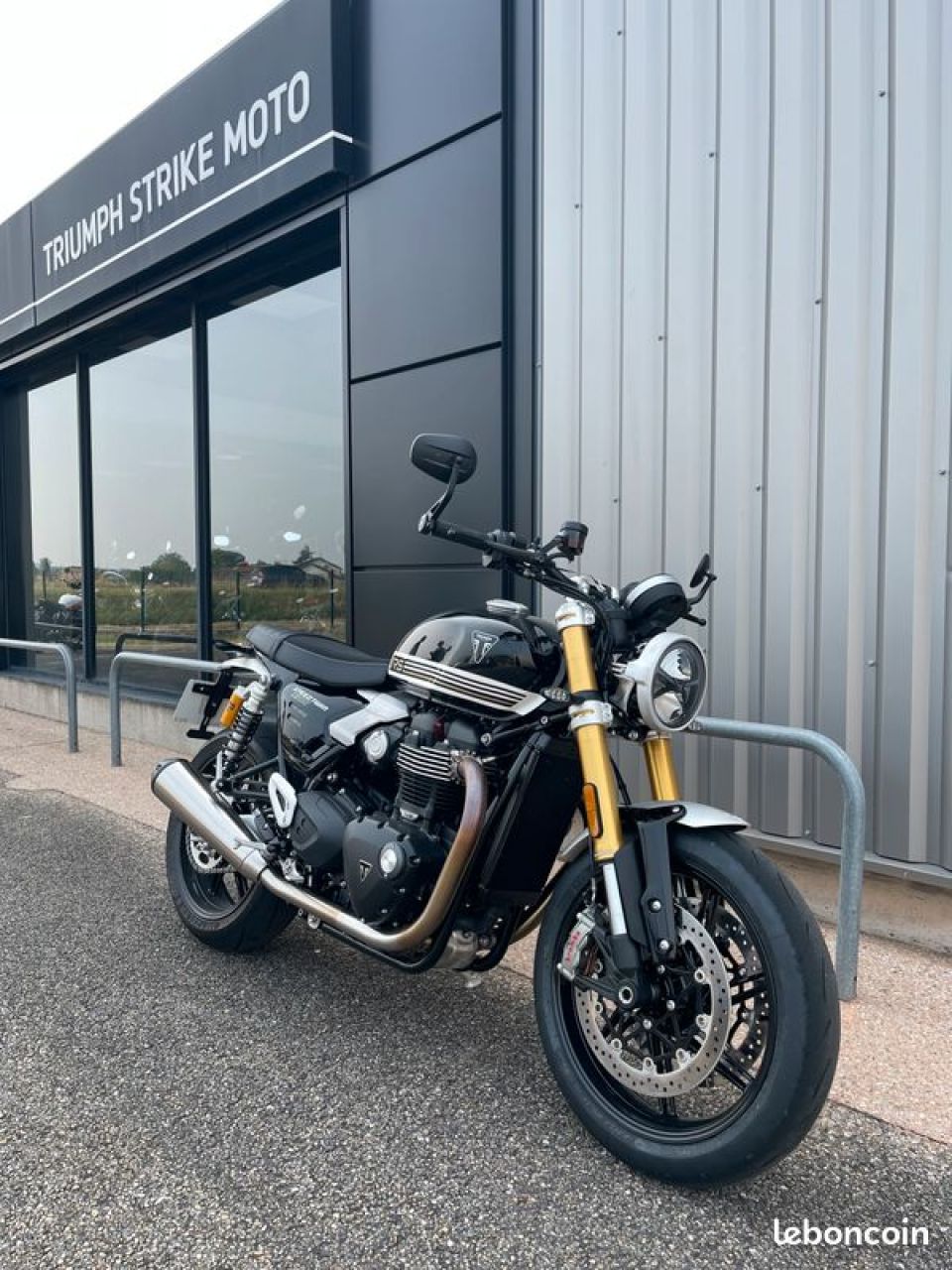 TRIUMPH SPEED TWIN 1200 4