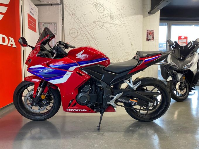 HONDA CBR 500 R 4