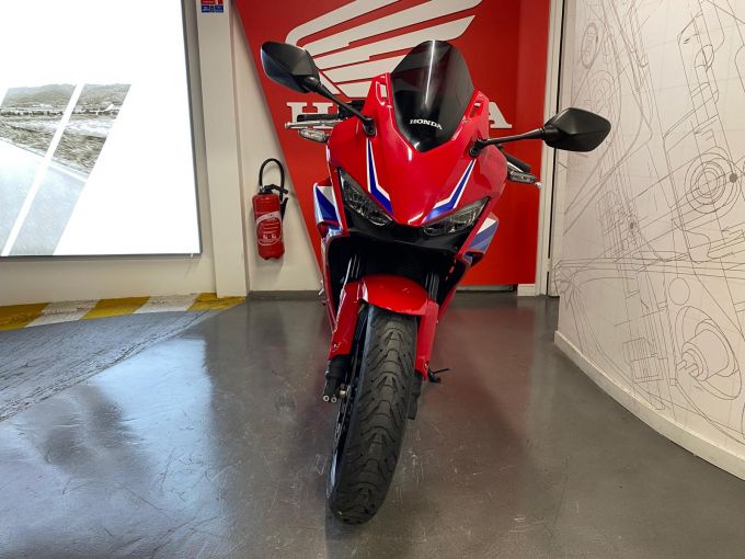 HONDA CBR 500 R 4