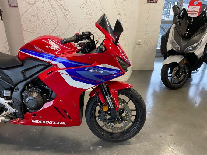 HONDA CBR 500 R 4