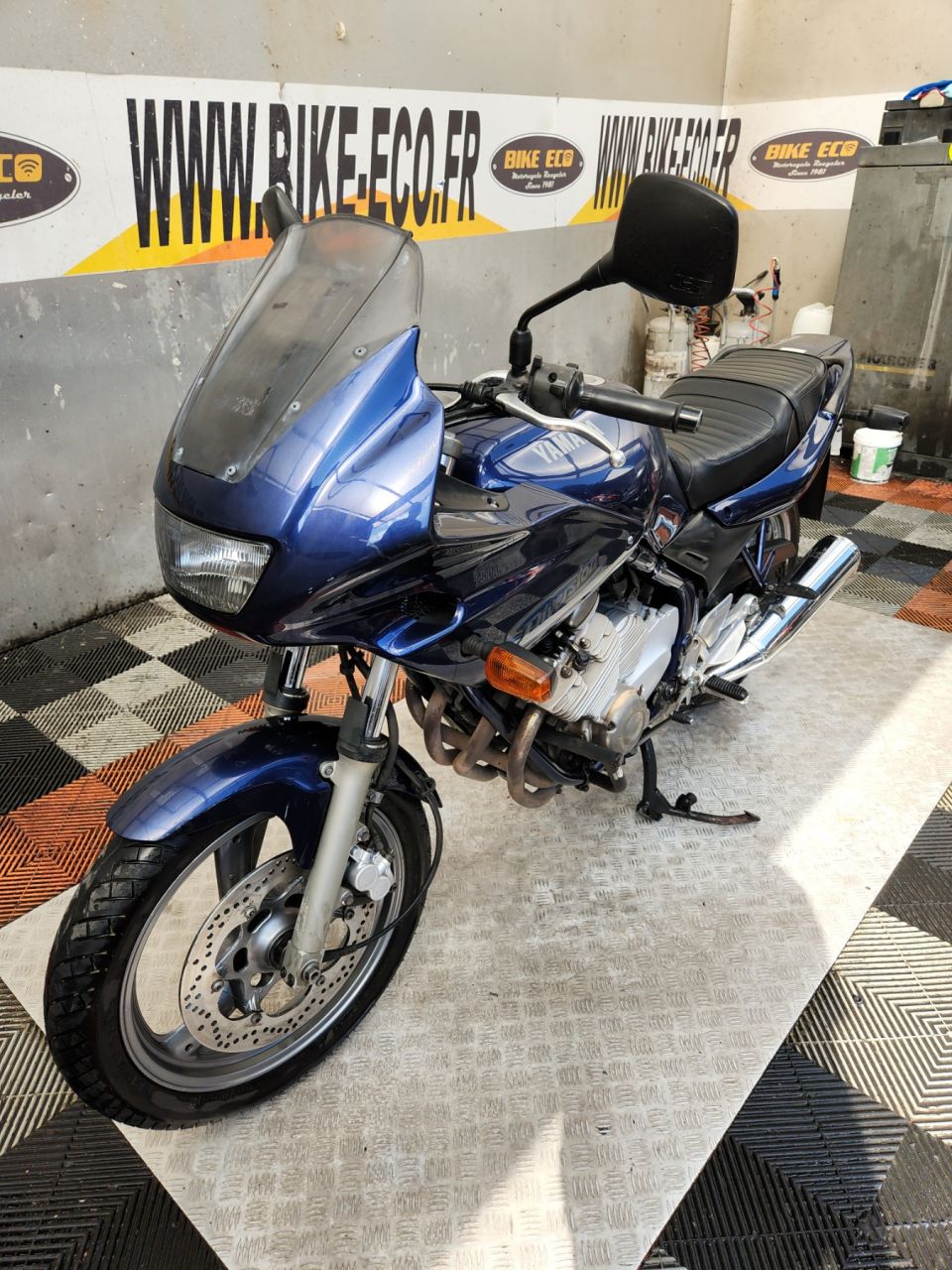 YAMAHA XJ 600 DIVERSION 4