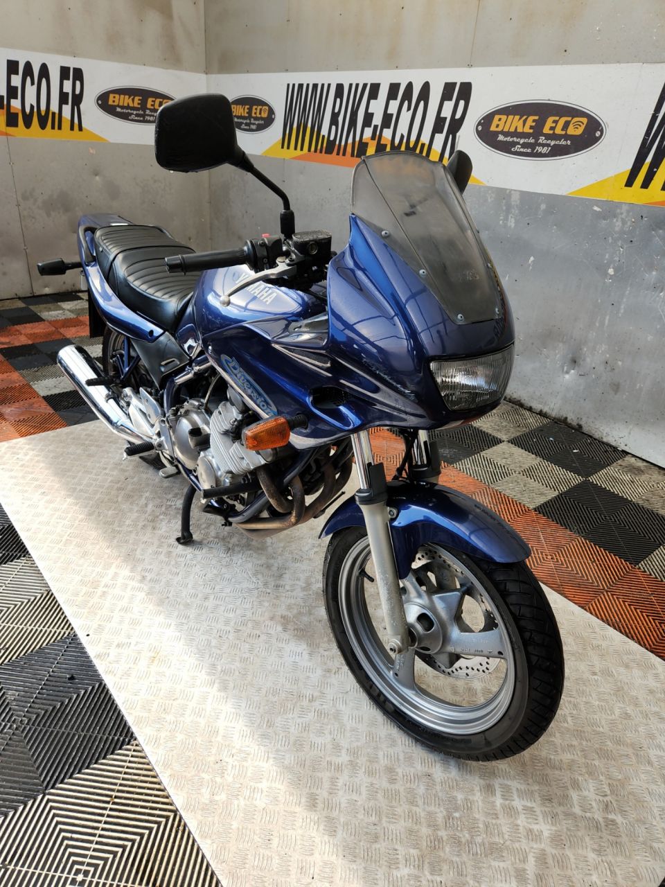 YAMAHA XJ 600 DIVERSION 4