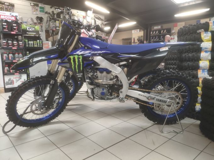 YAMAHA YZ250F MONSTER ENERGY 4