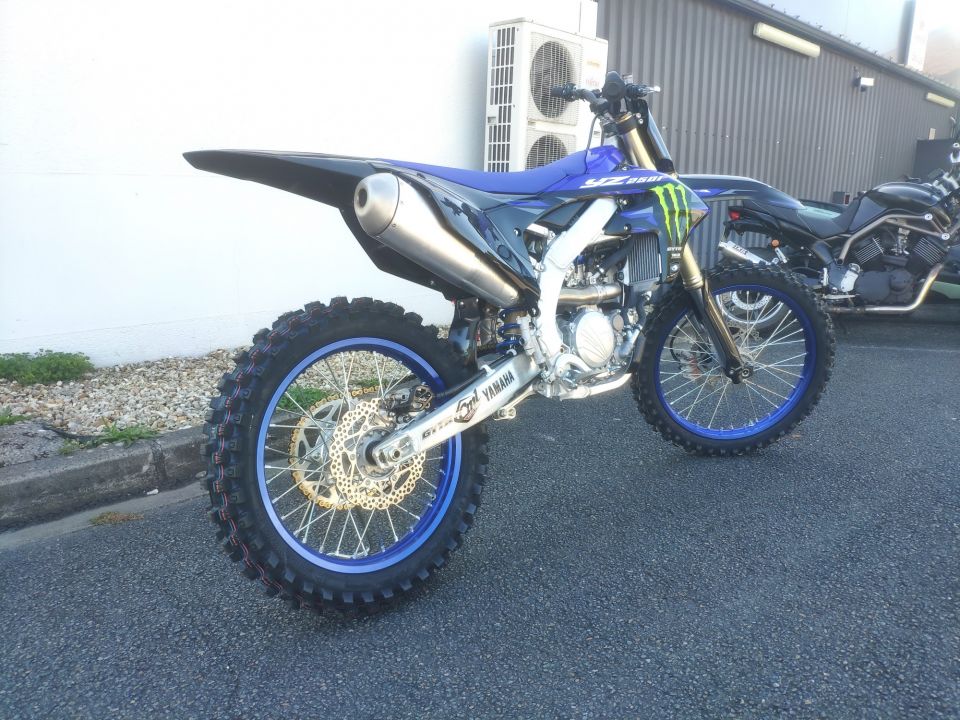 YAMAHA YZ250F MONSTER ENERGY 4