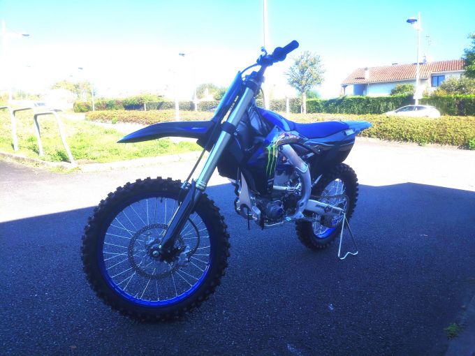 YAMAHA YZ250F MONSTER ENERGY 4
