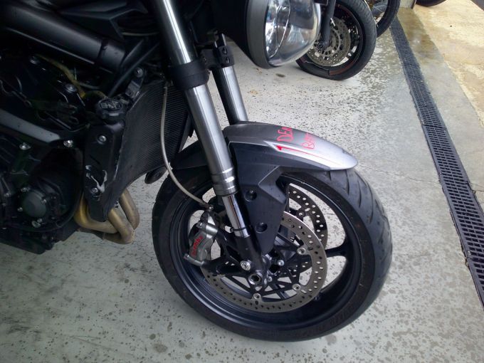 TRIUMPH STREET TRIPLE 765 RS 4