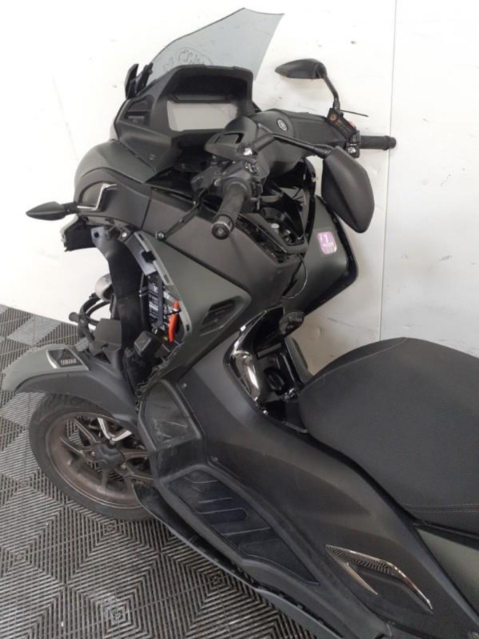 YAMAHA TRICITY 300 4