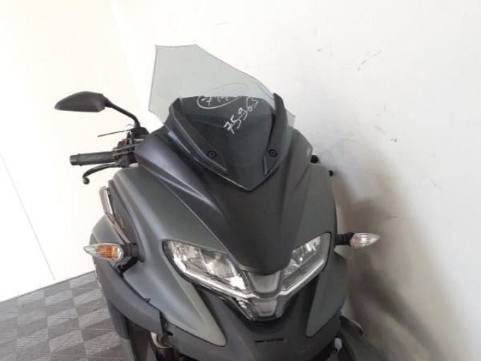 YAMAHA TRICITY 300 4
