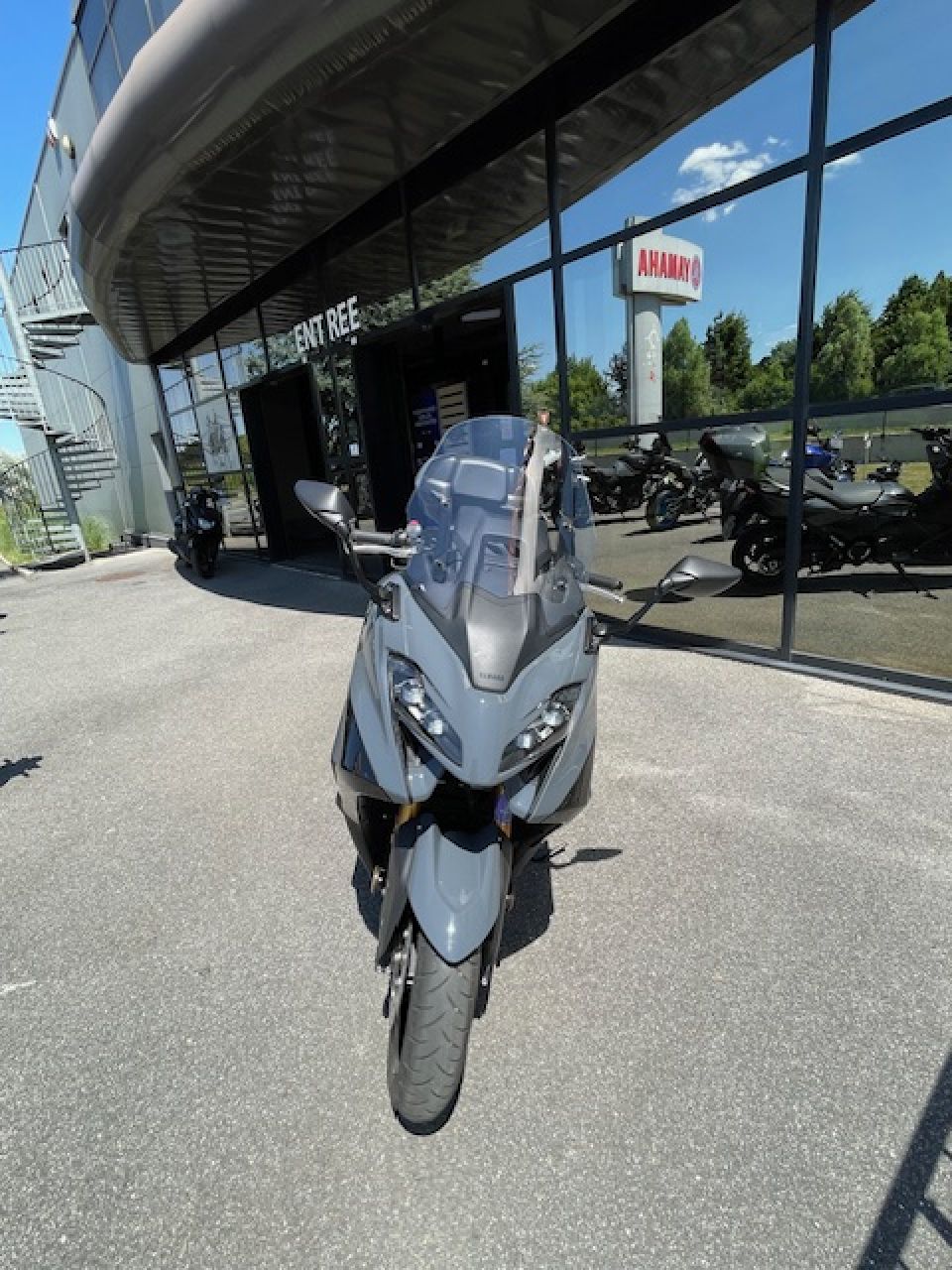 YAMAHA XP T-MAX 560 TECH MAX 4