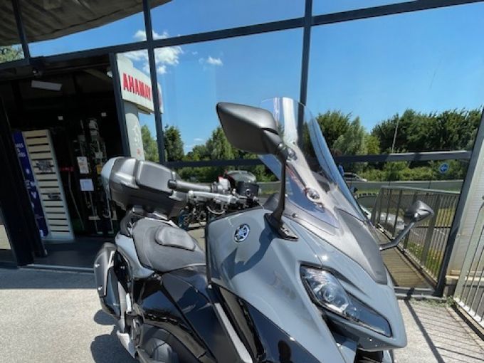 YAMAHA XP T-MAX 560 TECH MAX 4
