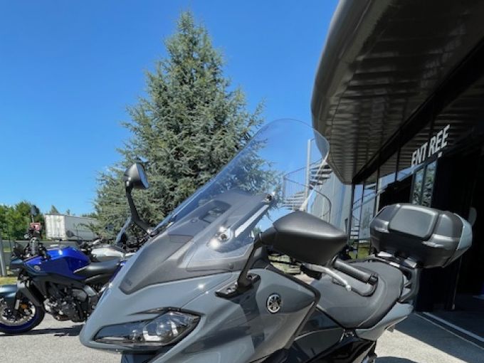 YAMAHA XP T-MAX 560 TECH MAX 4