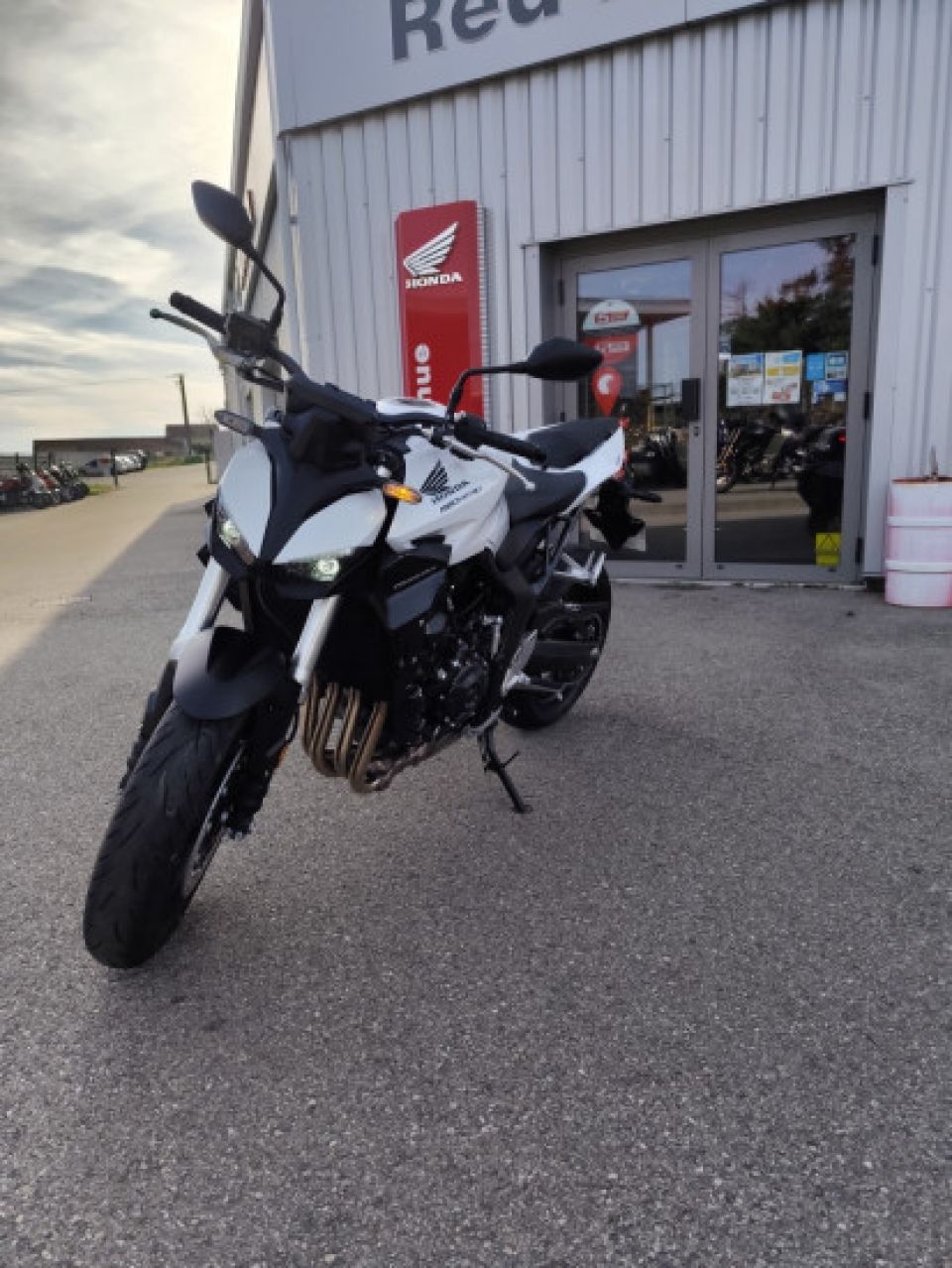 HONDA CB 1000 Hornet 4