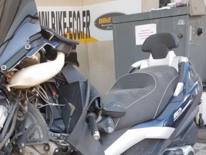 PIAGGIO MP3 400 LT 4