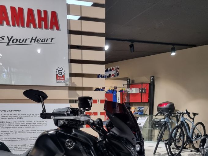 YAMAHA MT-09 35KW 4