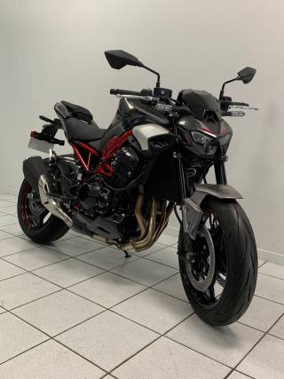 KAWASAKI Z 900 - 2025