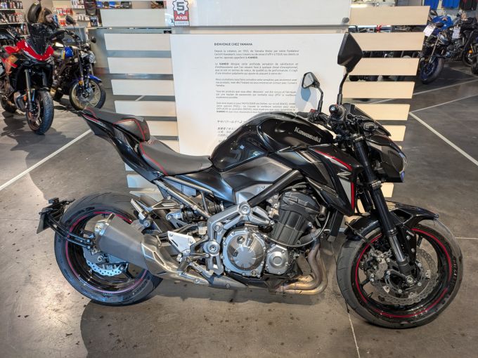 KAWASAKI Z900 SE 4