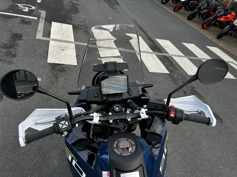 HUSQVARNA NORDEN 901 EXPEDITION 4