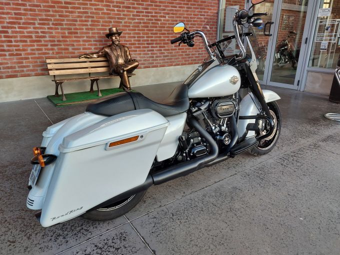 HARLEY-DAVIDSON TOURING ROAD KING 1868 SPECIAL 4