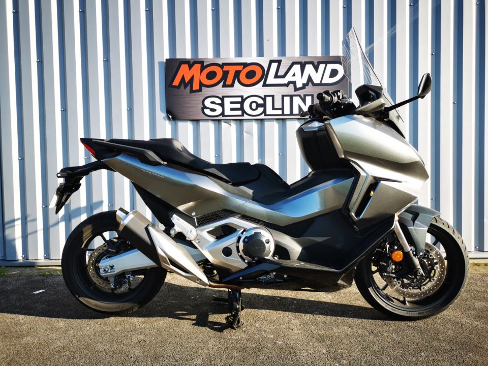 HONDA NSS FORZA 750 4