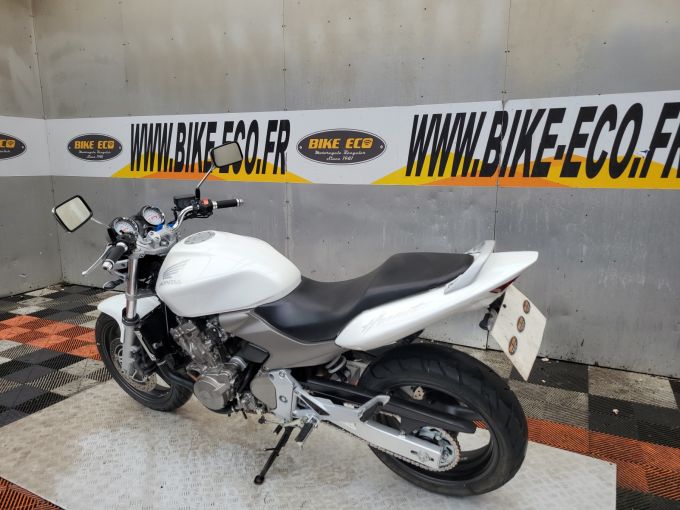 HONDA CB 600 F HORNET 4