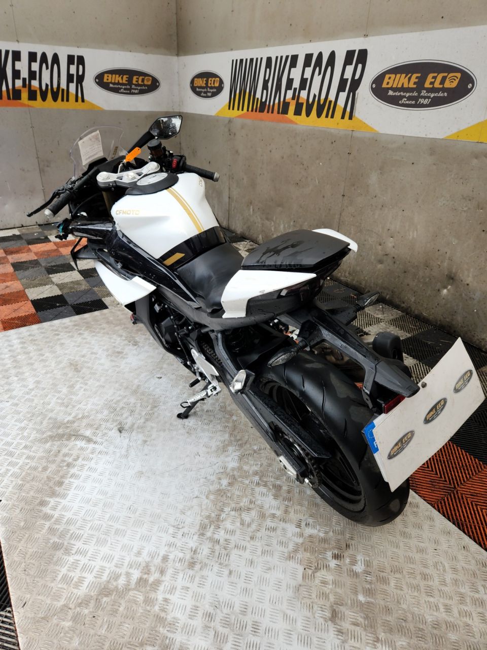 CF MOTO SR 450 4