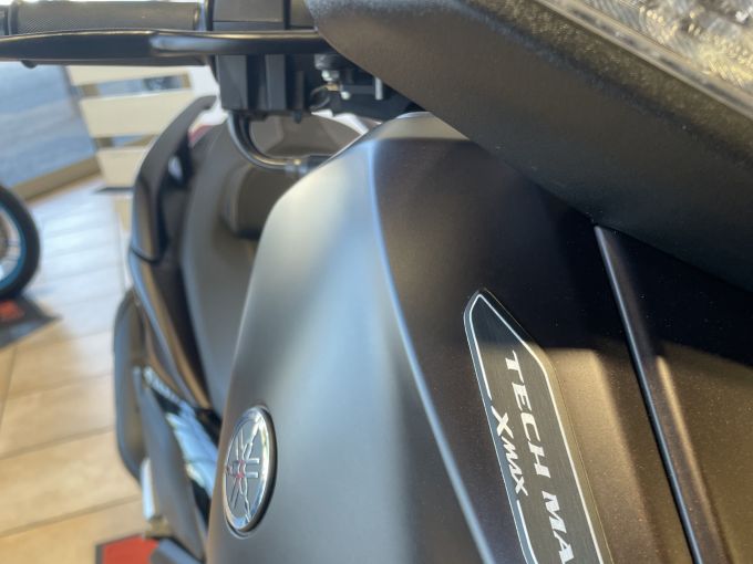 YAMAHA XMAX 125 TECH MAX 4