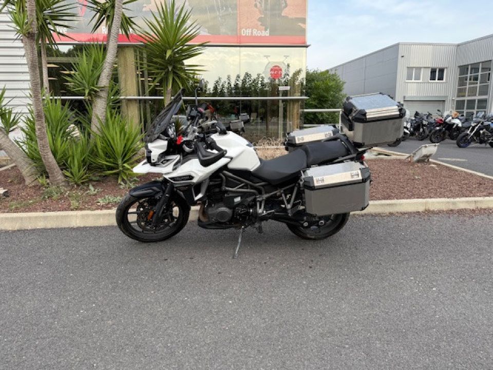 TRIUMPH TIGER 1200 EXPLORER 4