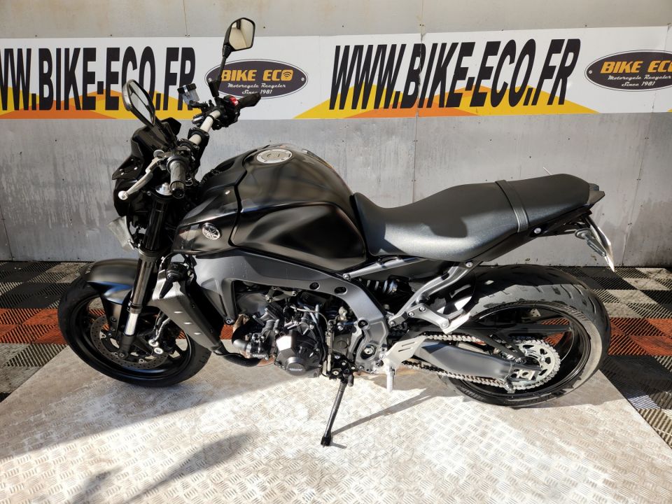 YAMAHA MT-09 35KW 4