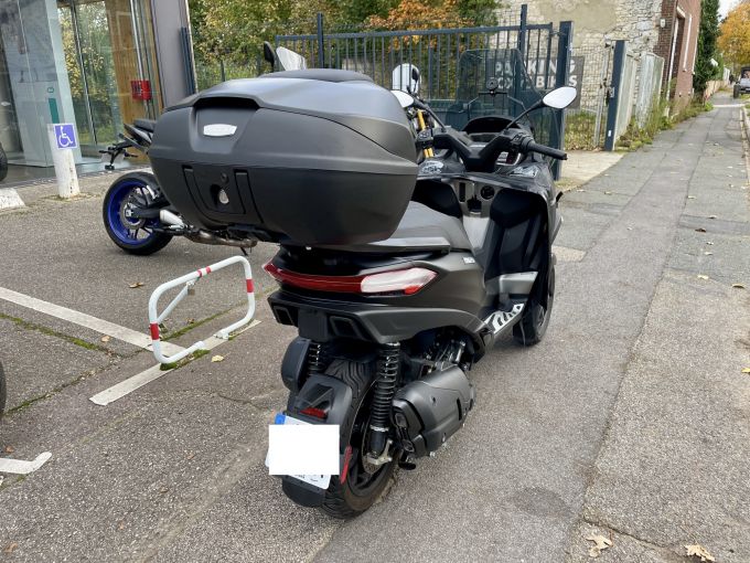 PIAGGIO MP3 530 HPE EXCLUSIVE 4