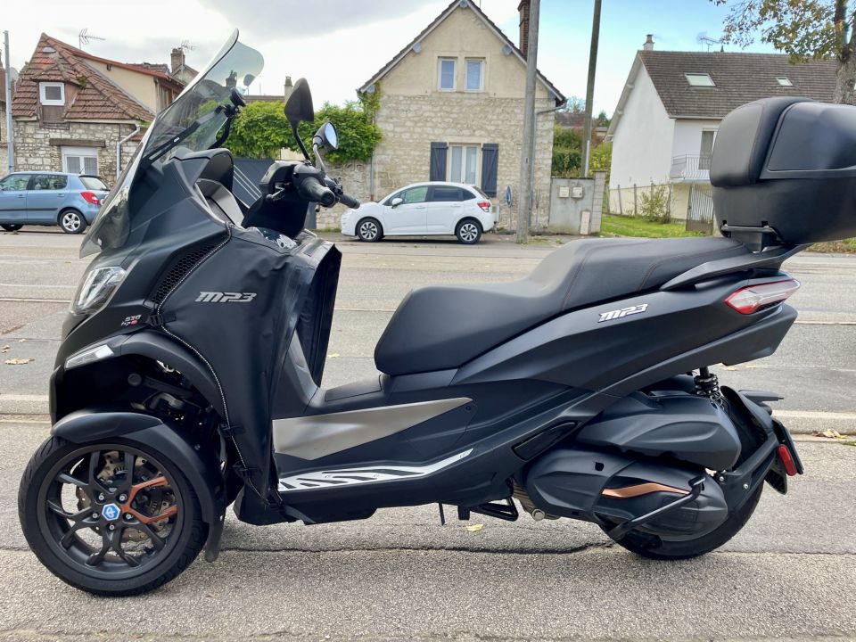 PIAGGIO MP3 530 HPE EXCLUSIVE 4