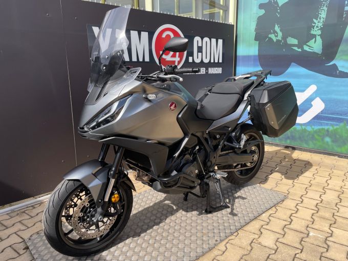 HONDA NT 1100 4