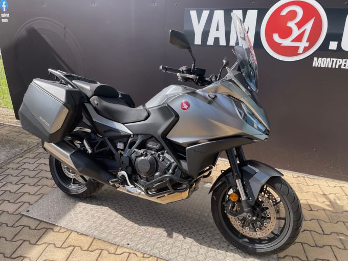 HONDA NT 1100 4