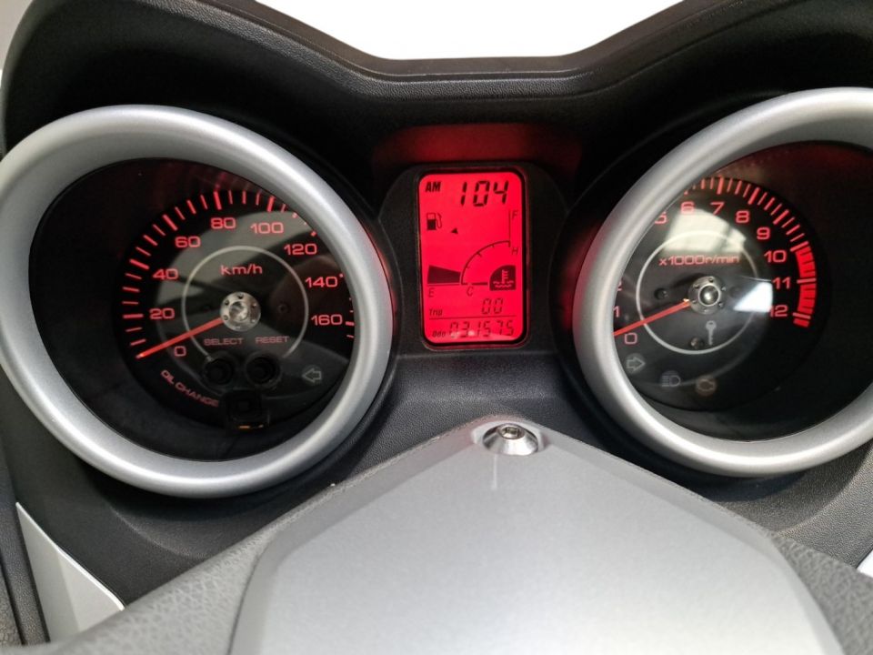 YAMAHA X-MAX 125 4