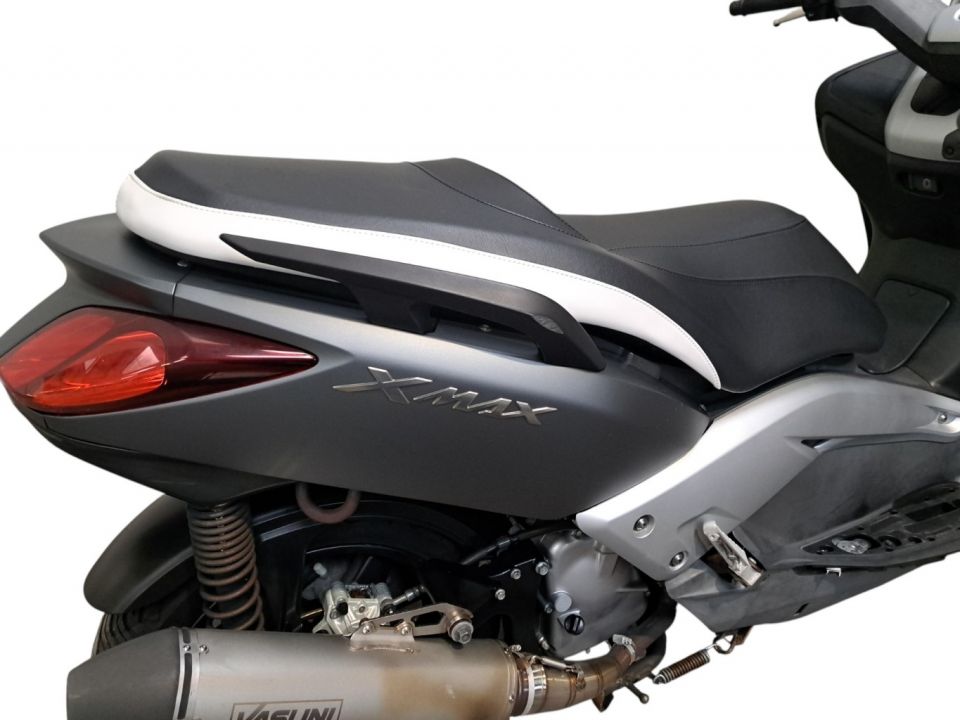 YAMAHA X-MAX 125 4