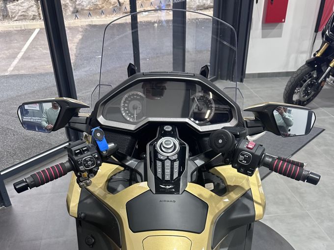 HONDA GL 1800 GOLDWING AIR BAG GPS 4