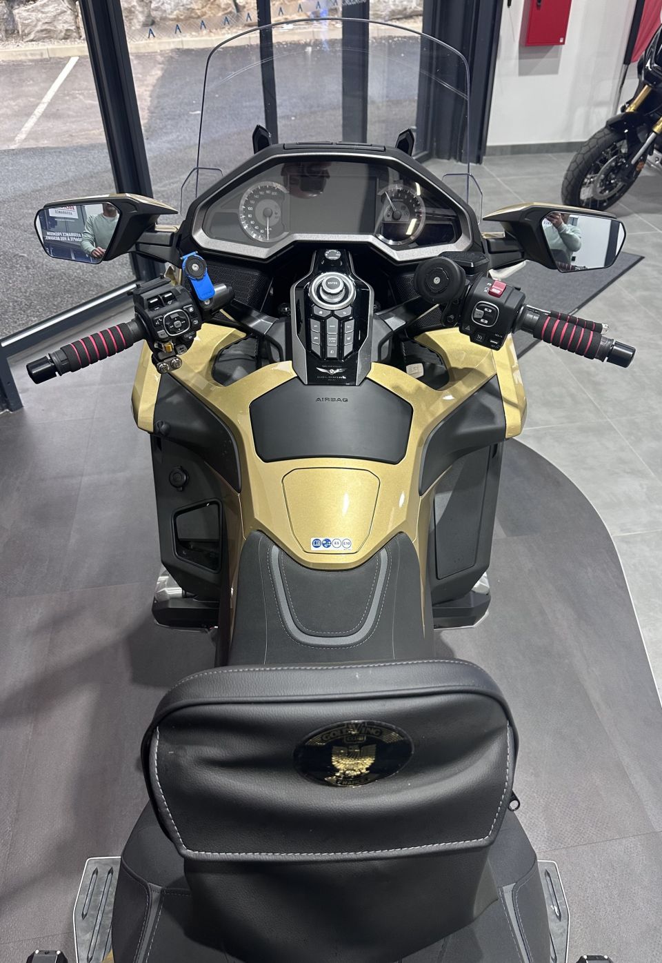 HONDA GL 1800 GOLDWING AIR BAG GPS 4