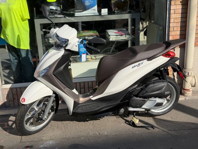 PIAGGIO MEDLEY 125 Iget 4