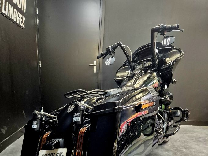 HARLEY-DAVIDSON TOURING ROAD GLIDE 1923 CVO 4