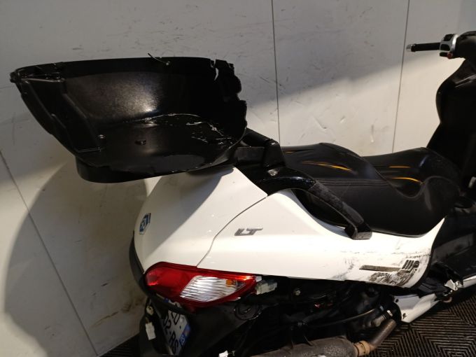 PIAGGIO MP3 300 LT 4