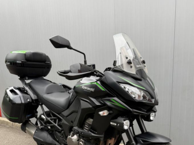 KAWASAKI VERSYS 1000 SE GT 4