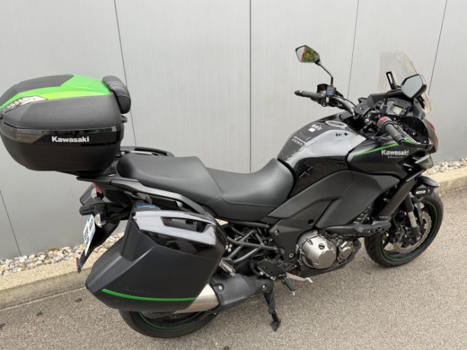 KAWASAKI VERSYS 1000 SE GT 4