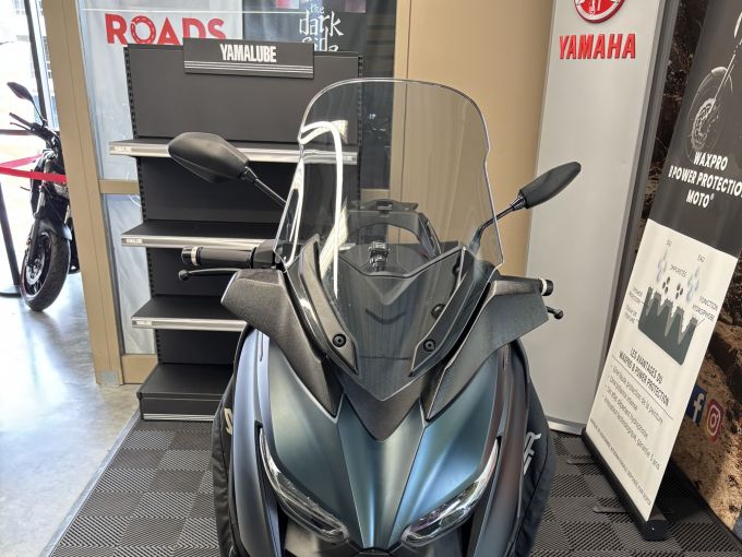 YAMAHA XMAX 300 4